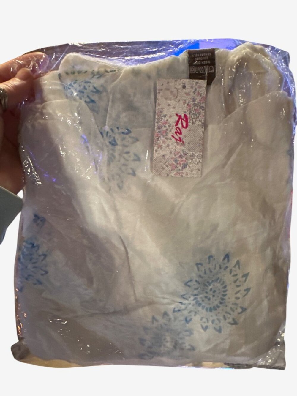 Raj White & Blue Mandala Print 100% Silk One Size Made In India New In Packaging